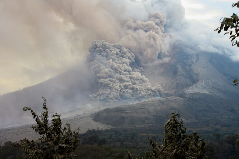 volcan Anak Krakatau